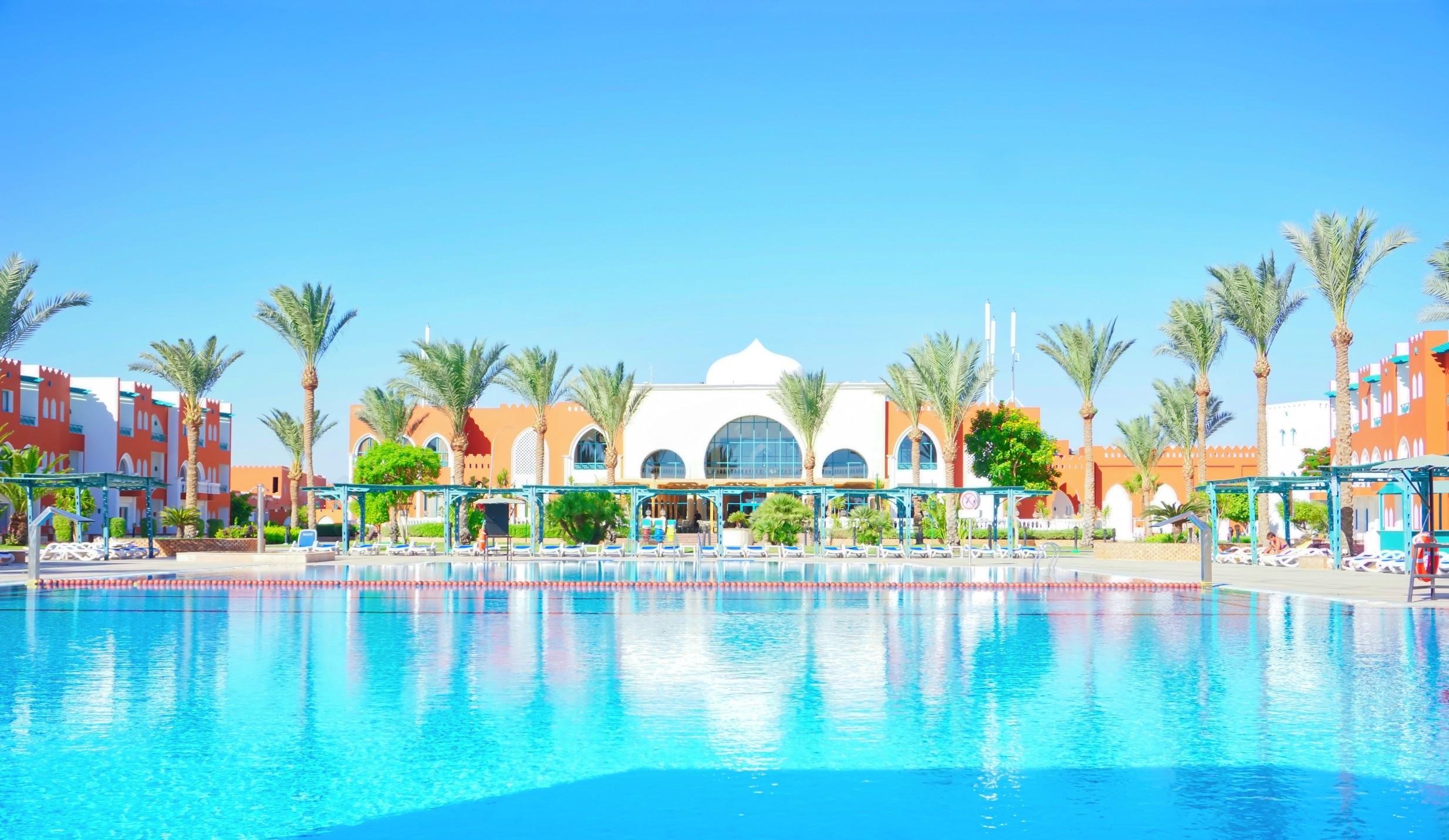 Sunrise Garden Beach Resort Hurghada Exterior photo El Alamein