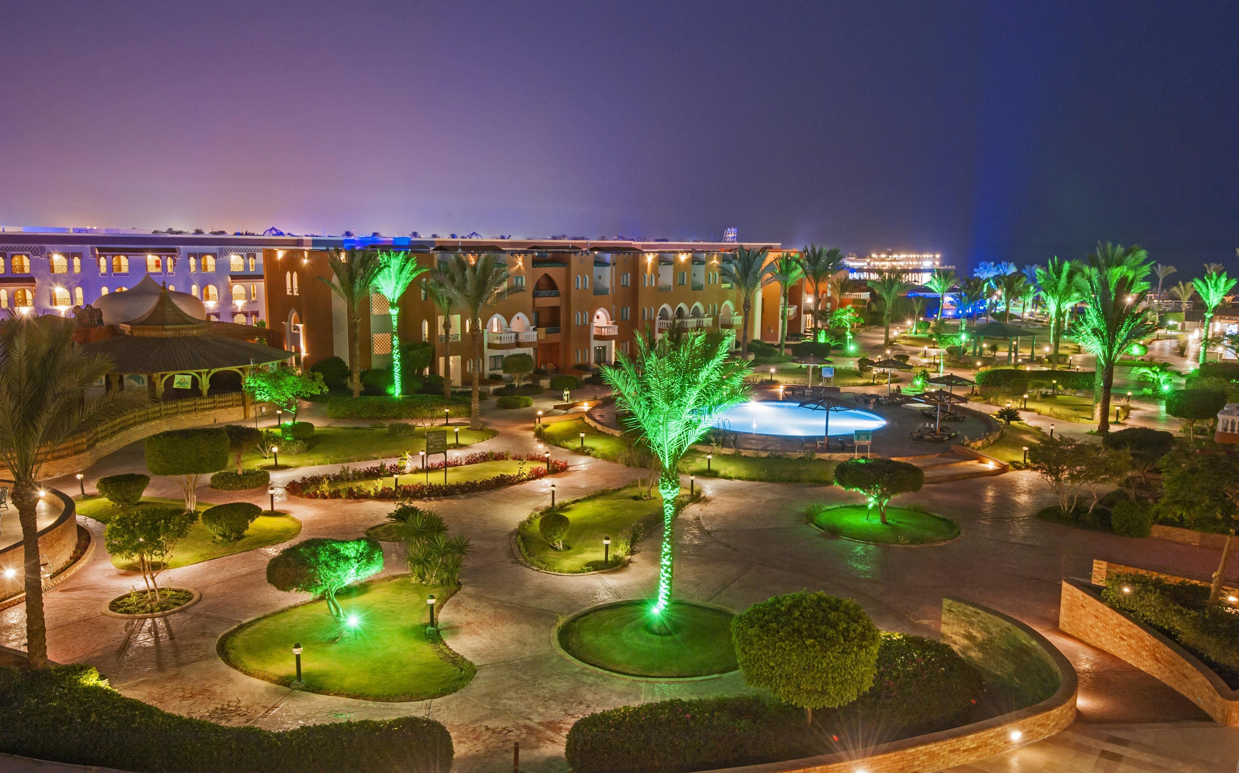 Sunrise Garden Beach Resort Hurghada Exterior photo El Alamein