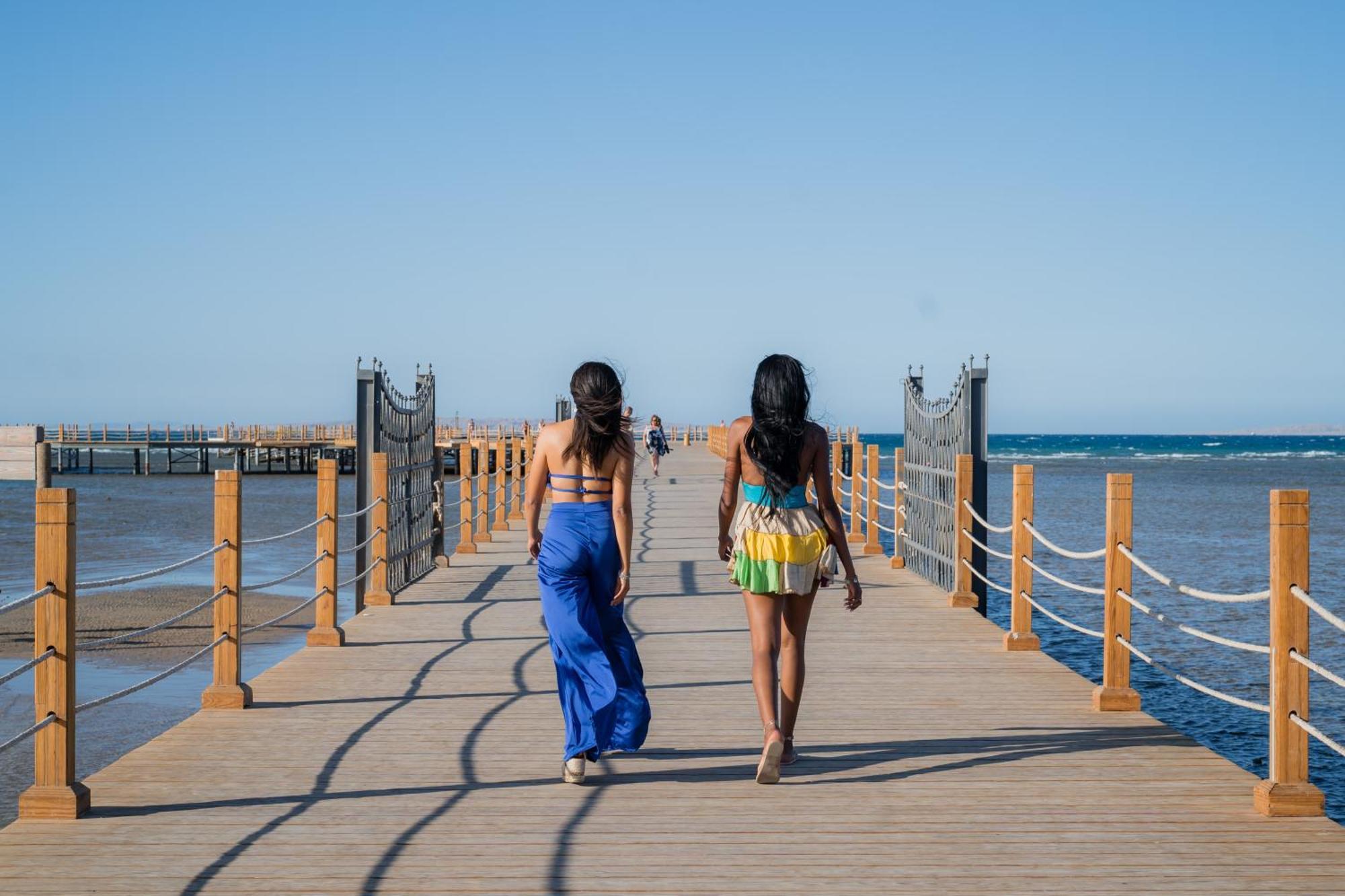 Sunrise Garden Beach Resort Hurghada Exterior photo El Alamein